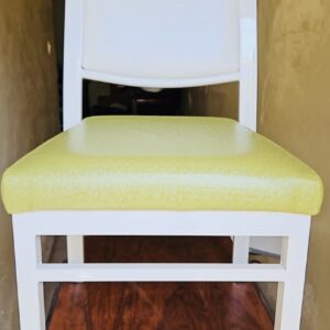 Chaises vertes
